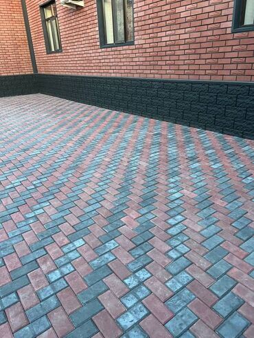 Евробрусчатка: 1.	 #ПрессБрусчатка Выдерживает грузовые авто! Позвонить: 	2 — 3