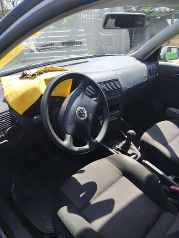 Volkswagen: Volkswagen Golf: 2001 г., 1.6 л, Механика, Бензин, Хэтчбэк — 3