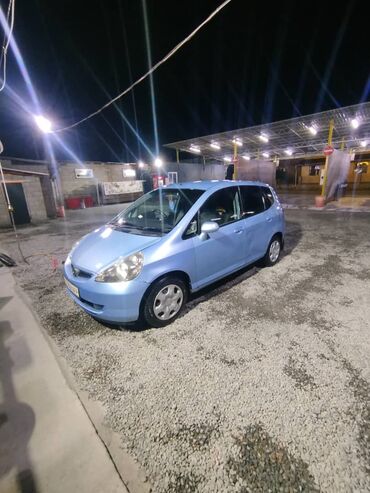 honda fit машина: Honda Fit: 2002 г., 1.3 л, Вариатор, Бензин, Хэтчбэк