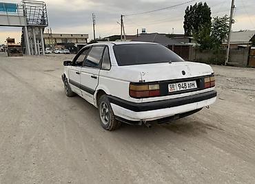 губа на пассат: Volkswagen Passat: 1988 г., 1.7 л, Кол менен иштөөчү, Бензин, Седан — 3