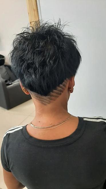 Парикмахеры: Парикмахерские услуги: окрашивание, стрижки и укладки - Женские — 8