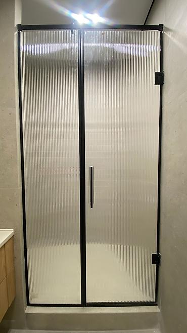 Душевые перегородки и ограждения: Душевые кабины в Бишкеке душевая перегородка стеклянные — 11