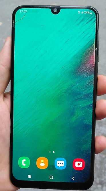 samsung 19: Samsung Galaxy A50, 64 GB, İki sim kartlı — 3