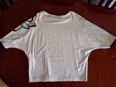 белая оверсайз футболка: Футболка, Оверсайз, Однотонный, Трикотаж, Турция