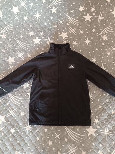 outventure: Куртка M (EU 38), L (EU 40), XL (EU 42), цвет - Черный