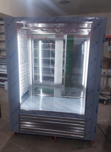 Paltaryuyan maşınlar: Məhsul: Şüşə vitrinli soyuducu/kamera Təsvir: - Ön və yan tərəfləri