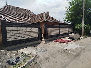 Кладка: Кладка заборов из облицовочного блока под «рваный камень» и — 2