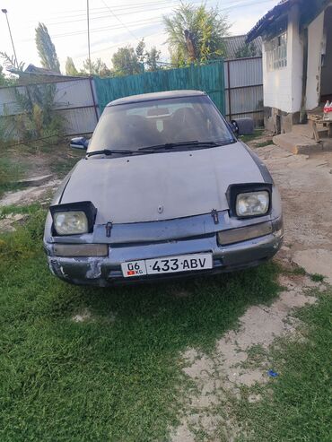 мазда 616: Mazda 323: 1991 г., 1.6 л, Механика, Бензин