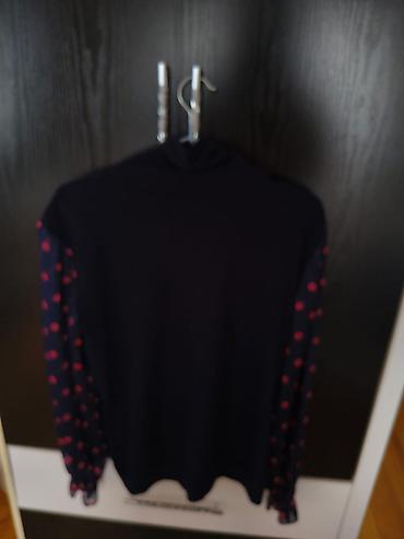 qadın şalvar: Qadın bluzası – tünd göy rəngdə, şifon detallı - Dizayn: Ön hissədə — 3