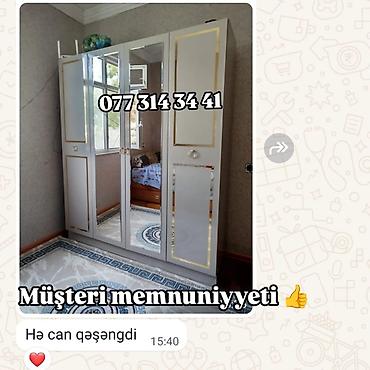 Dördkapılı paltar dolabı – güzgülü və zərif qızılı haşiyəli dizayn. -