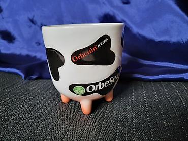 Čaše: Solje vintaz,nove,porcelanske,univerzalne. Univerzalne solje,cena — 15