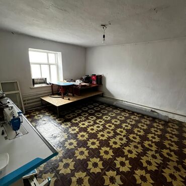 Продажа домов: Дом, 200 м², 4 комнаты, Собственник, Старый ремонт — 9