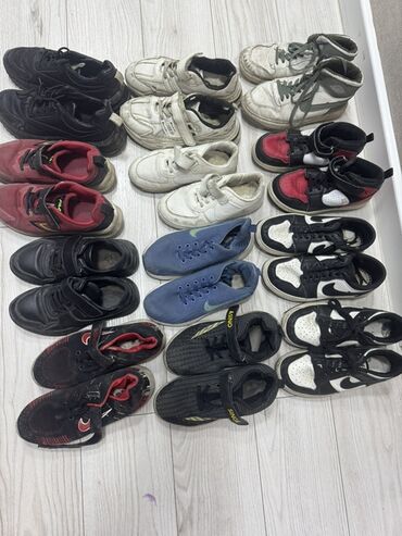 heelys купить недорого: Большой выбор детских кроссовок и кедов для мальчиков представленных в
