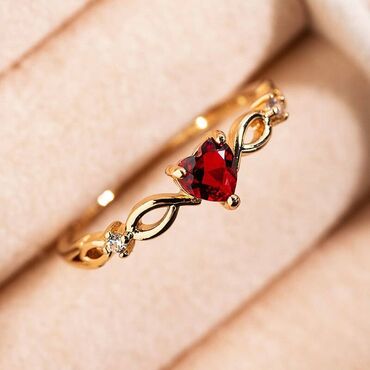 кольцо для рук: Колечко женское с кристаллом в форме сердца, размер 6 ( это на