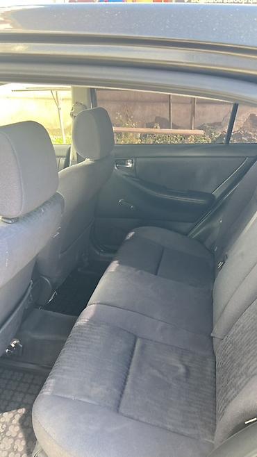 Продажа авто: Toyota Corolla: 2002 г., 1.6 л, Механика, Бензин, Хэтчбэк — 6