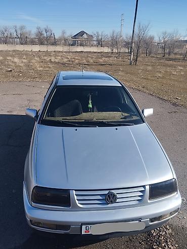 Volkswagen: Volkswagen Vento: 1997 г., 1.8 л, Механика, Газ, Седан — 5