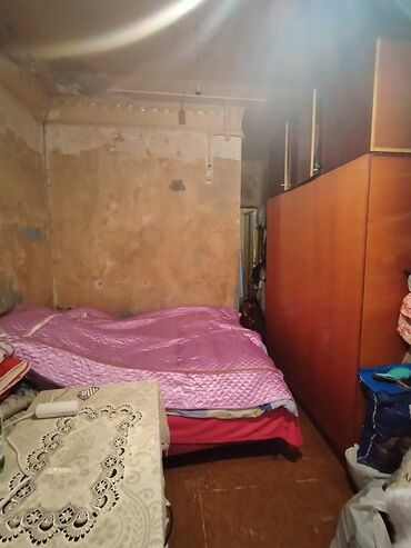 Köhnə tikili: Xətai rayonu, Nargilədə mənzil satılır– köhnə tikili Plan: - Daxili — 4