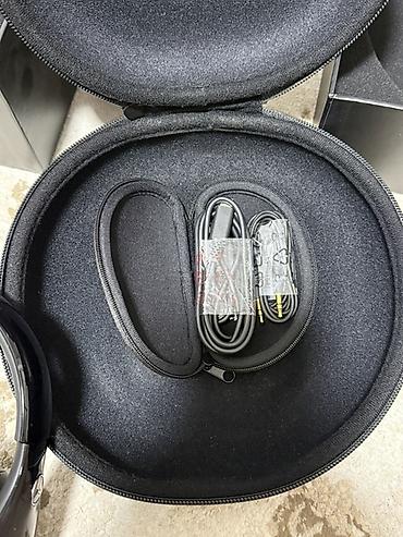 bowers and wilkins: Беспроводные накладные наушники Mercedes‑Benz - Форм‑фактор — 4
