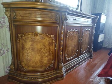 Komodlar: İşlənmiş, Güzgülü — 6