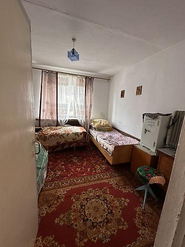 3 мкр: 2 комнаты, 57 м², 4 этаж, Старый ремонт — 3