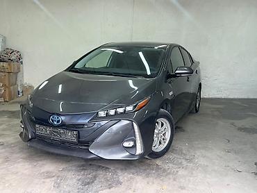 зарядка на приус: Toyota Prius: 2018 г., Гибрид, Хэтчбэк — 1