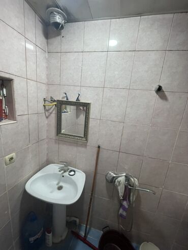 Həyət evləri və villaların satışı: Salam EV təcilli satillir pula ehtiyyac oldqu ücün aldiqim qiymətdən — 2