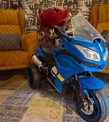uwaq masini: Uşaq üçün elektrikli üçtəkər motosiklet – mavi rəng - Dizayn: sport — 1
