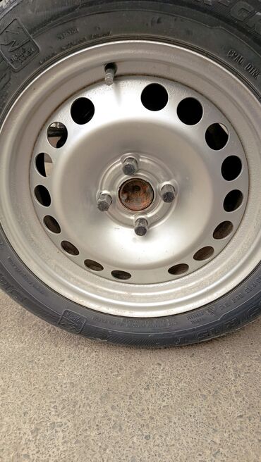 Диски: Шина GoodYear 185 / 65 / R 15