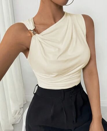qadın koynekleri: Razmərlər 👉S-M-L-XL
Şəkillərdə gördüyünüz rənglər mövcuddur 👍🛍
