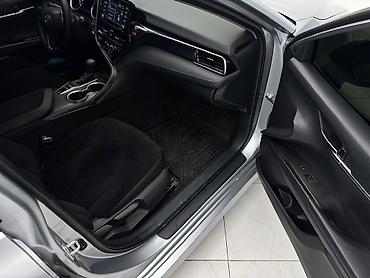 Toyota: Toyota Camry: 2020 г., 2.5 л, Автомат, Гибрид, Седан — 7