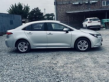 byd e1: Toyota Levin: 2021 г., 1.8 л, Вариатор, Гибрид, Седан — 3