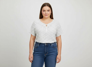 bluzki dopasowane eleganckie: Bluzka damska, rozmiar 2XL