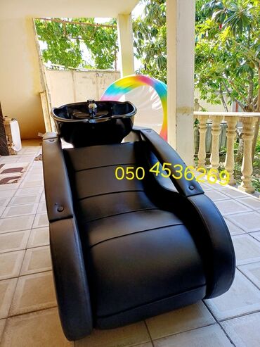 Salon, tibbi mebel dəsti: Gözəllik salonu üçün mebel dəsti Tərkib: - Saç yuma stolu: qara — 9