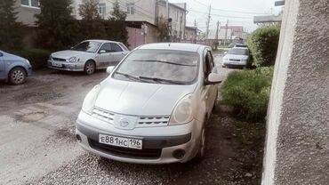 Nissan: Nissan Note: 2007 г., 1.3 л, Механика, Бензин, Универсал