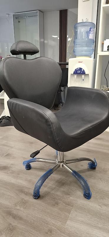 berber mebeli: Salon mebeli dəsti - Bərbər kreslosu: Yumşaq süni dəri oturacaq və — 2