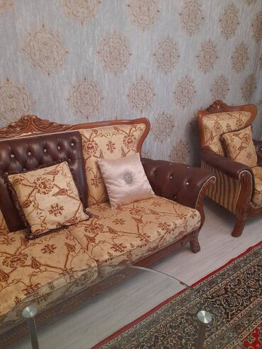 Uzunmüddətli kirayə mənzillər: Biniqədi, 7 ci mkr-n, Köhnə Kapitalı yanı, 82 kv, 17.11 mərtəbə, 3 -da lalafo.az — 8 Uzunmüddətli kirayə mənzillər: Biniqədi, 7 ci mkr-n, Köhnə Kapitalı yanı, 82 kv, 17.11 mərtəbə, 3 — 8