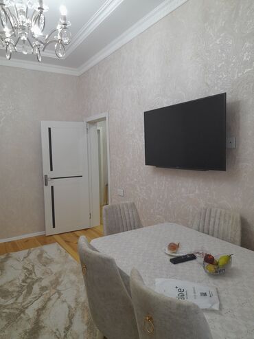 Həyət evləri və villaların satışı: Şəhərətrafı ərazidə yerləşən, rahat yaşayış üçün nəzərdə tutulmuş ev