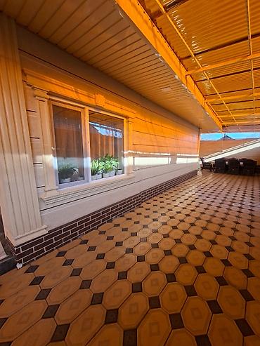 Продажа коттеджей и домов: Срочно продается отличный дом в селе Восток Площадь 74 кв.м. Жилых — 16