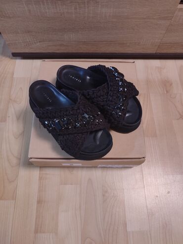 jordan why not 6: Fashion slippers, Inuikii, 38
