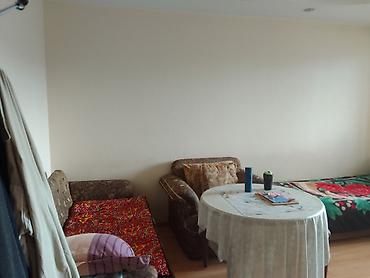1 bedroom: 1 большой зал 3 кровати 2 свободные для 2 пацанов Ищу двух — 2