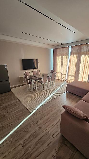 Недвижимость: 2 комнаты, 67 м², Элитка, 1 этаж, Дизайнерский ремонт — 2
