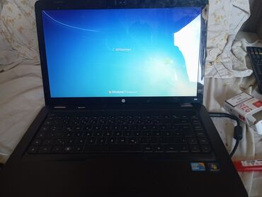 roze laptop: Laptop HP G62-b30SG