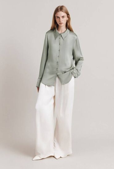 Индивидуальный пошив: Оптовый пошив женской одежды Специализируемся на пошиве: — Платьев — — 2