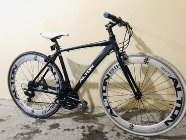 велосипед внедорожник: Продам шоссейный велосипед рама алюминиевый Город:Ош Тел: Цена 14000