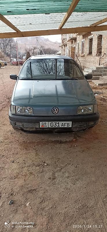 Volkswagen: Volkswagen Passat: 1989 г., 1.8 л, Механика, Бензин, Седан — 9