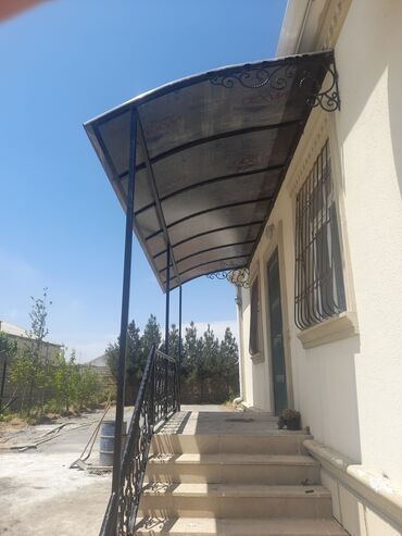 Naveslər, markizlər: Navest
Besetqa
Pilləkənlərin Yığılması işləri görülür — 14