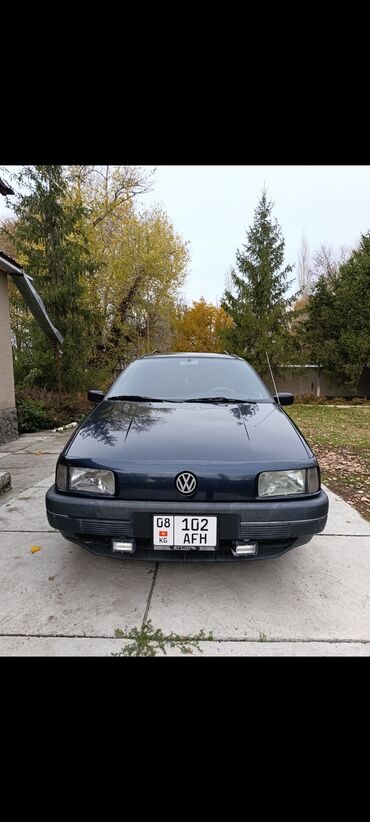 Volkswagen: Volkswagen Passat: 1991 г., 1.8 л, Механика, Бензин, Универсал