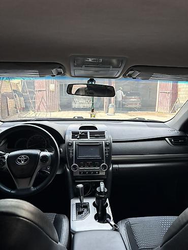 полик для камри: Toyota Camry: 2013 г., Автомат, Бензин, Седан — 6