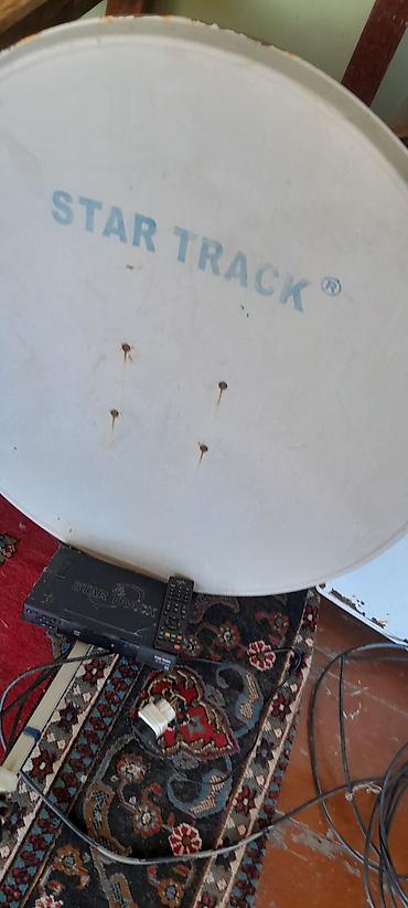 Peyk antenaları: Star Track peyk TV komplekti Tərkib: - Star Track ofset peyk antenası — 4