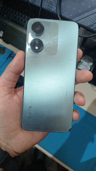 Acer: Ikinci el noutbuk və smartfonlar bizde (şəkillərdə göstərilən — 8